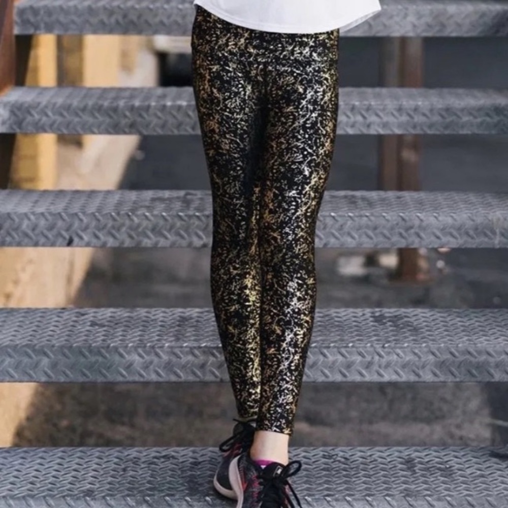 Zyia Actuve Girls Stay Gold Legging Size Large Black Gold  Metallic Athletic